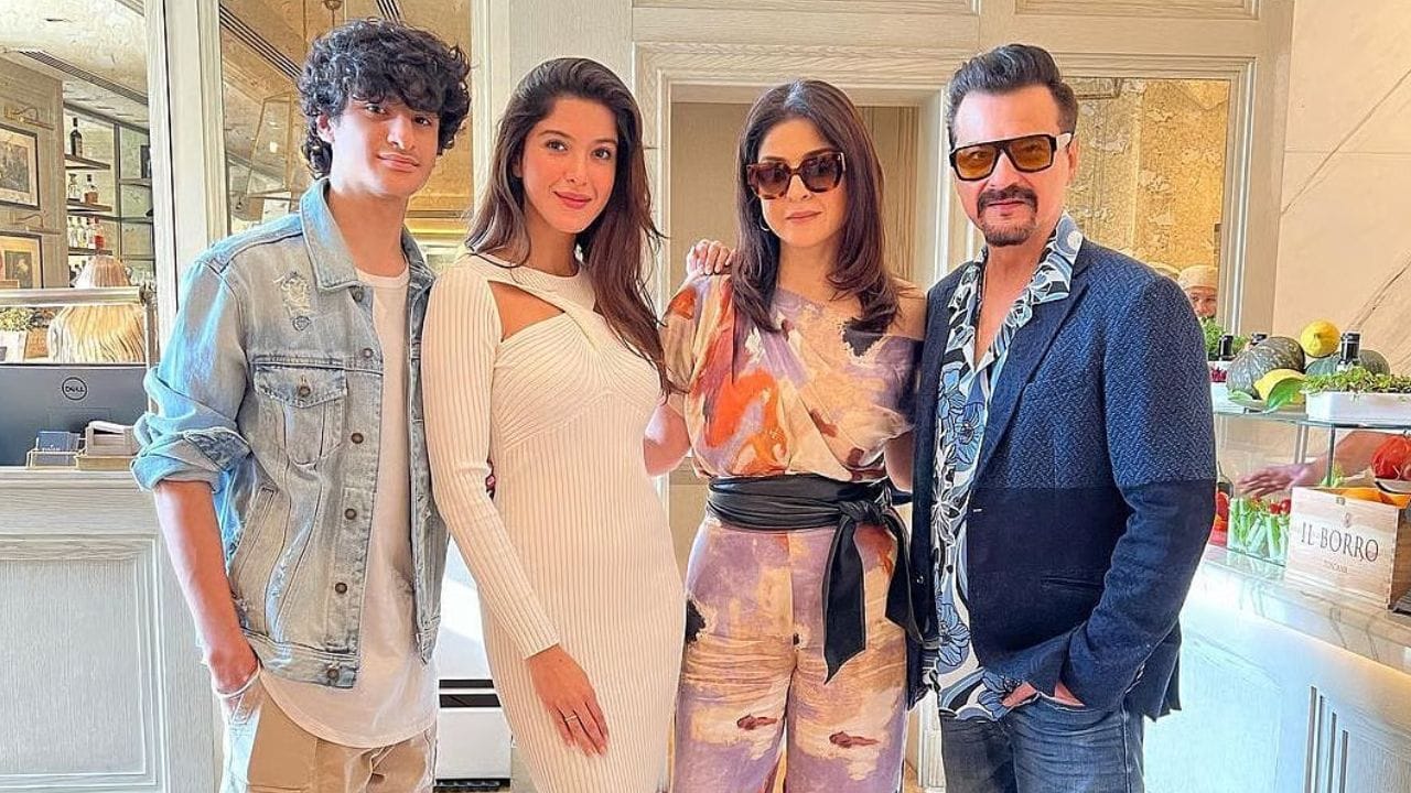 Shanaya Kapoor Sanjay Kappor Maheep Kapoor Jahaan Kapoor Shanaya Kapoor Sanjay Kappor Maheep Kapoor Jahaan Kapoor