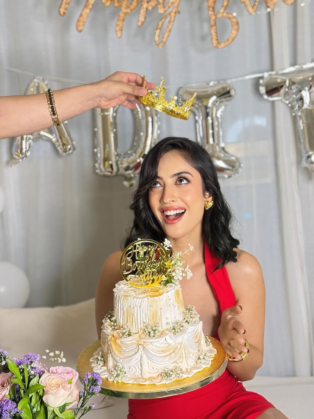 Aditi Sharma says she is 'grateful beyond words' for the love  & wishes received on her birthday