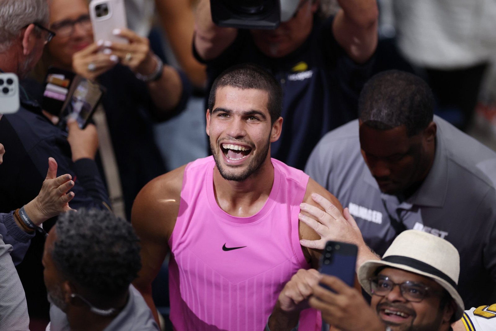 Alcaraz takes commanding lead in year-end No. 1 race