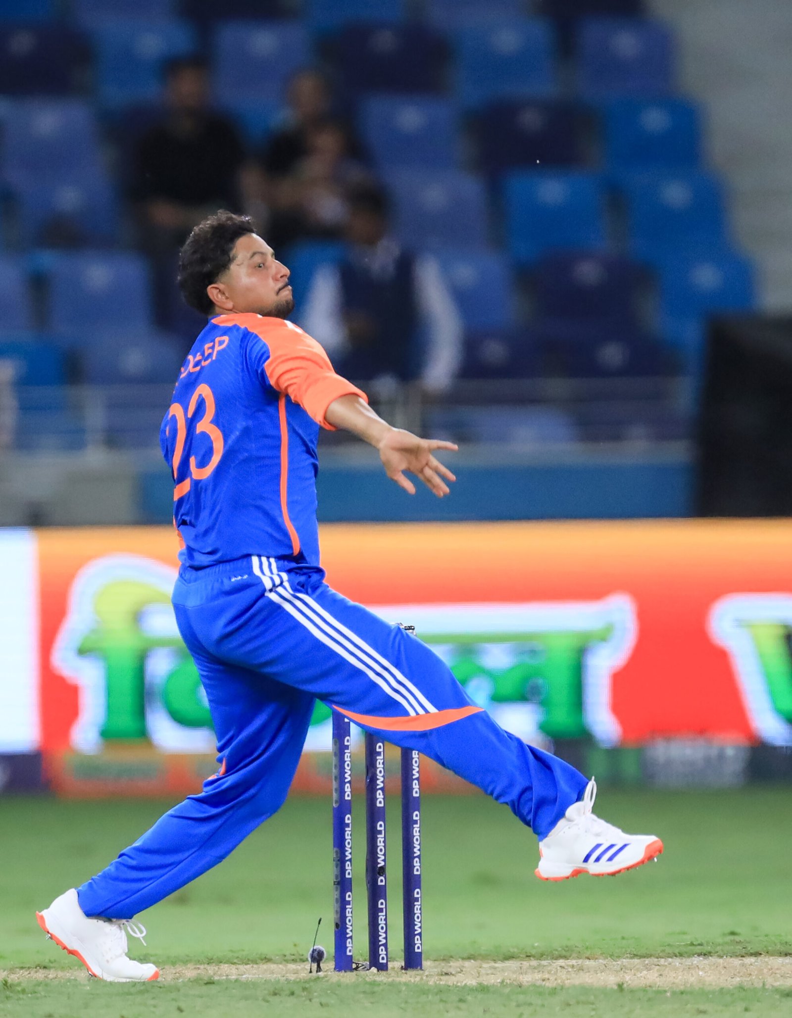 Asia Cup: Kuldeep picks 4-7 as commanding India thrash UAE by nine wickets (Ld)