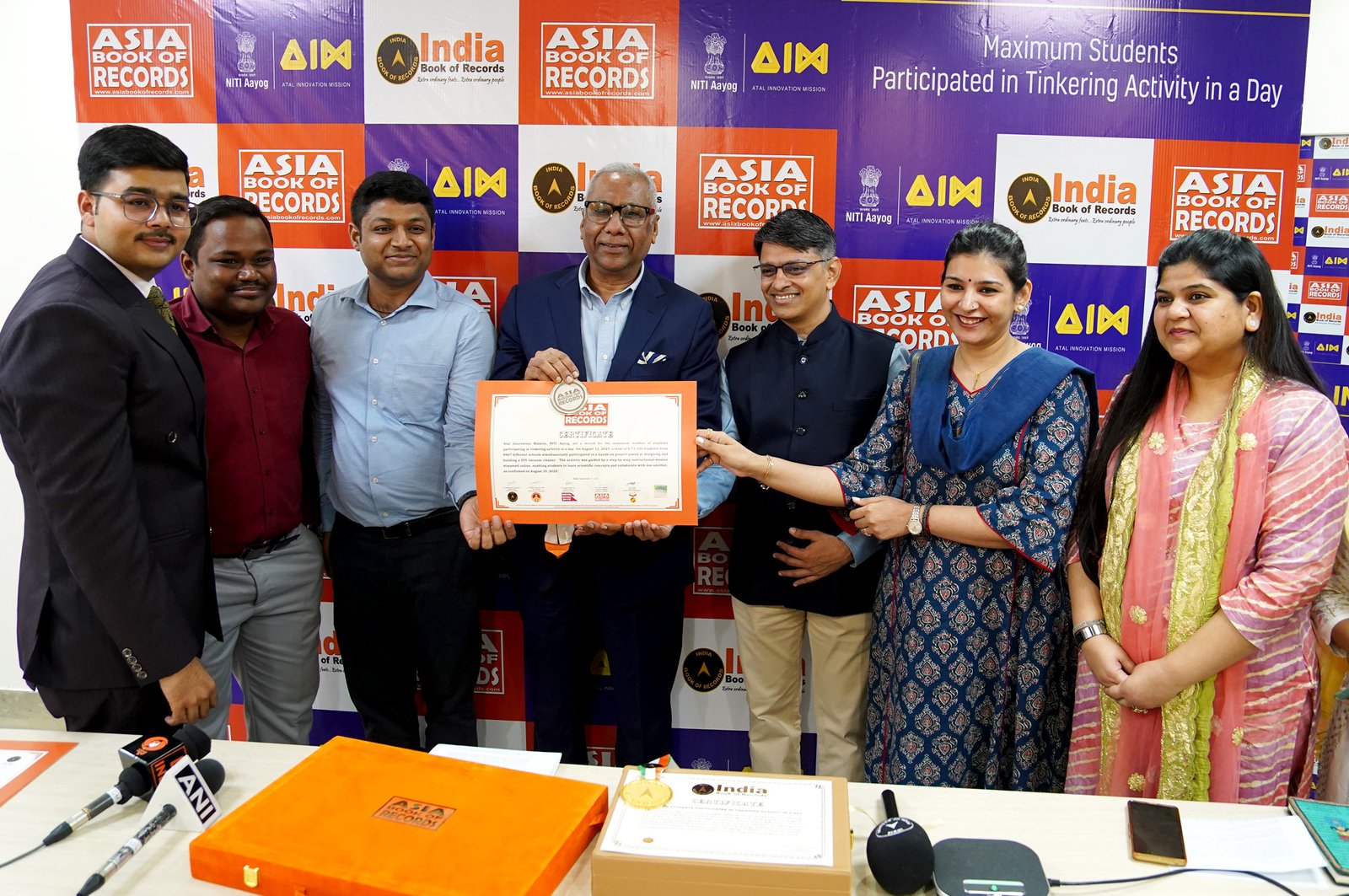 Atal Innovation Mission’s Mega Tinkering Day enters India Book and Asia Book of Records