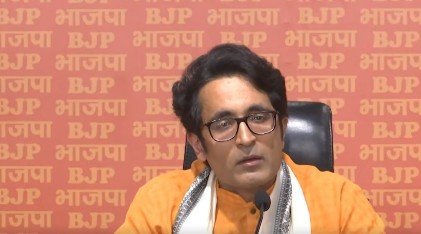 BJP accuses Pawan Khera of holding two voter IDs, calls Rahul Gandhi ‘vote chor’