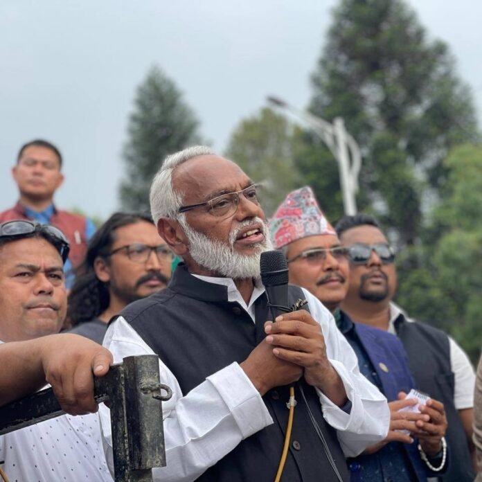 Ban on social media must be lifted immediately: Nepal's former Dy PM Rajendra Mahato amid Gen Z protests (IANS Interview)
