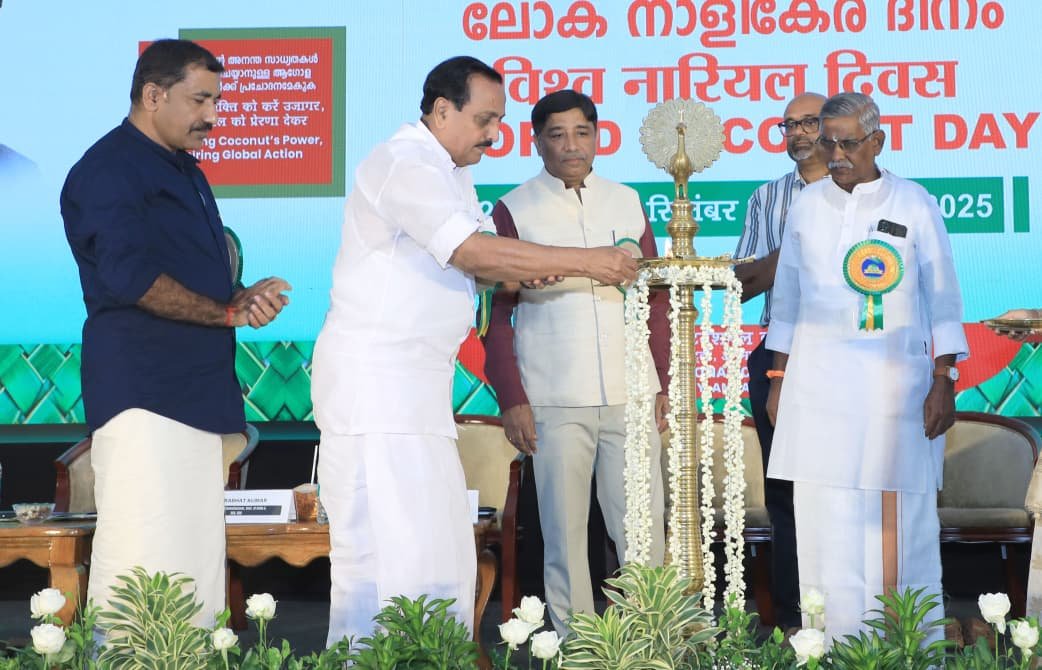 CDB marks World Coconut Day with revised schemes