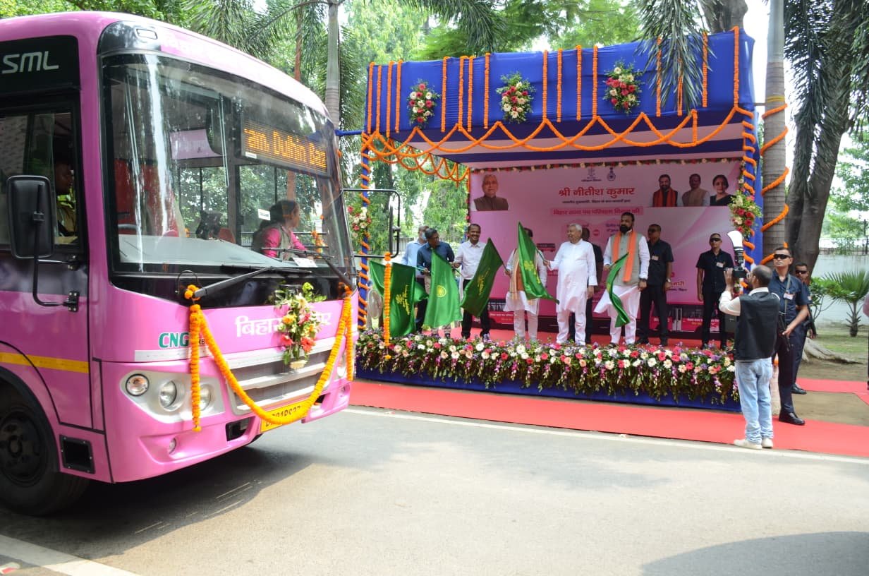 CM Nitish Kumar flags off 80 buses dedicated to women passengers in Patna