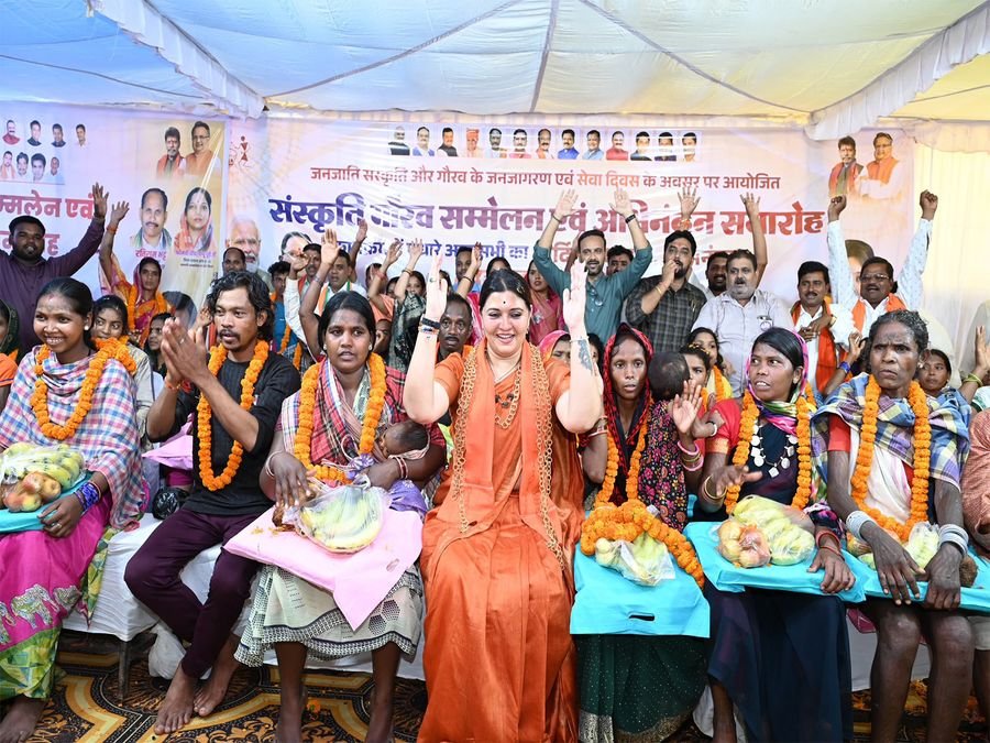 Chhattisgarh BJP MLA Bhawna Bohra organises 'Ghar Wapasi' program, claims to bring back over 70 people to 'Hinduism'