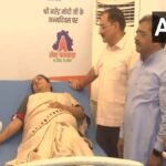 Delhi CM takes part in sankalp walk, donates blood to celebrate PM Modi's birthday