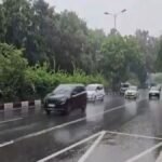 Delhi: Rain lashes several parts of National Capital