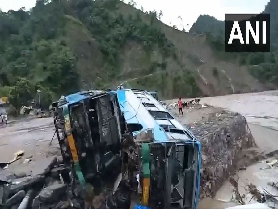 Himachal Pradesh: Heavy rain wreaks havoc in Dharampur, bus stand submerged, vehicles swept away