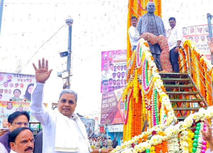 Karnataka CM promises to again recommend inclusion of Kuruba community in ST category to Centre