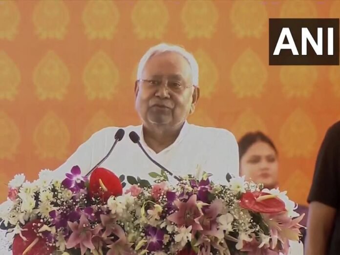 Nitish Kumar praises PM Modi during his Purnea visit, promises 1 crore jobs in Bihar over next five years