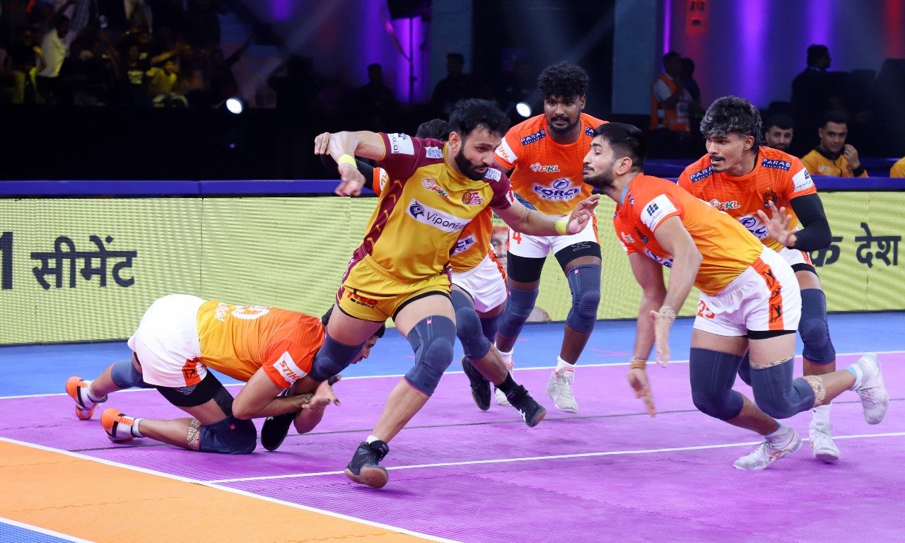 PKL 12: Puneri Paltan go atop with win over Telugu Titans in Jaipur