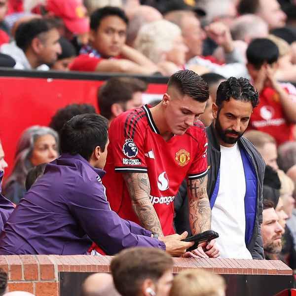 PL: Benjamin Sesko in line to make first Man Utd start in Manchester Derby