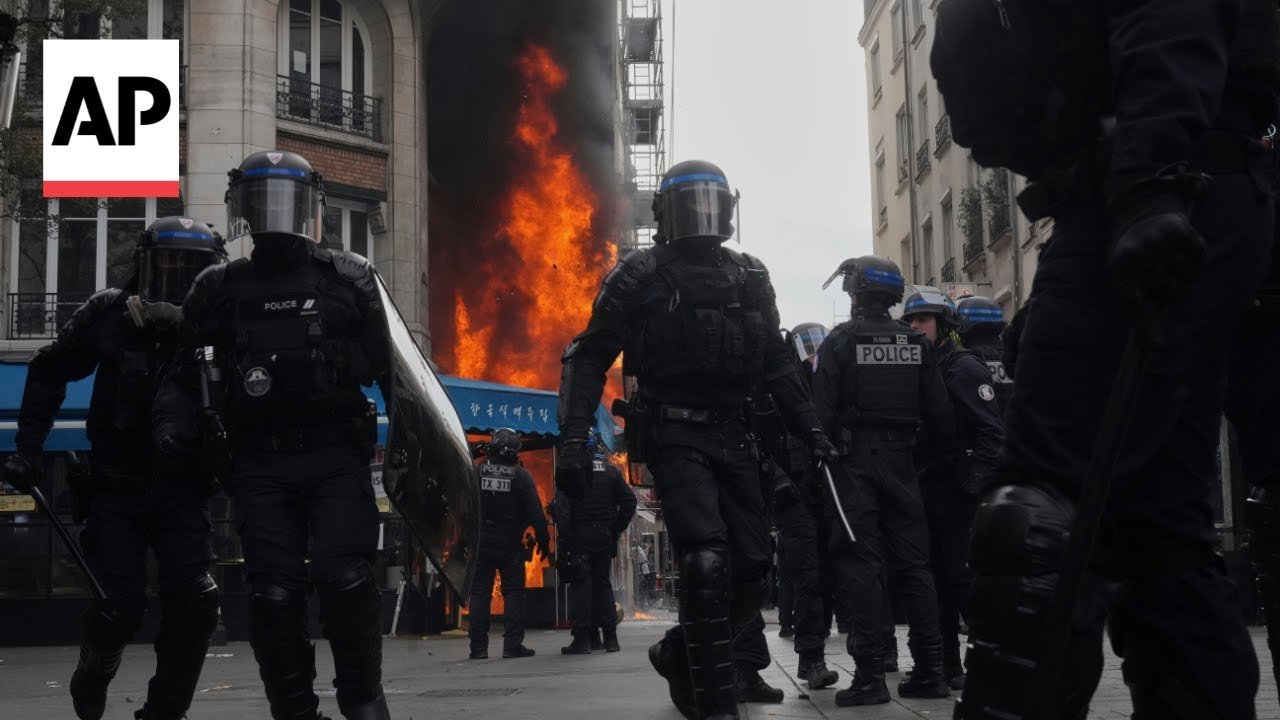 Police clash with 'Block Everything' protesters in France (Video)