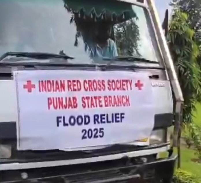 Punjab Guv flags off nine trucks of relief material for flood-hit people 