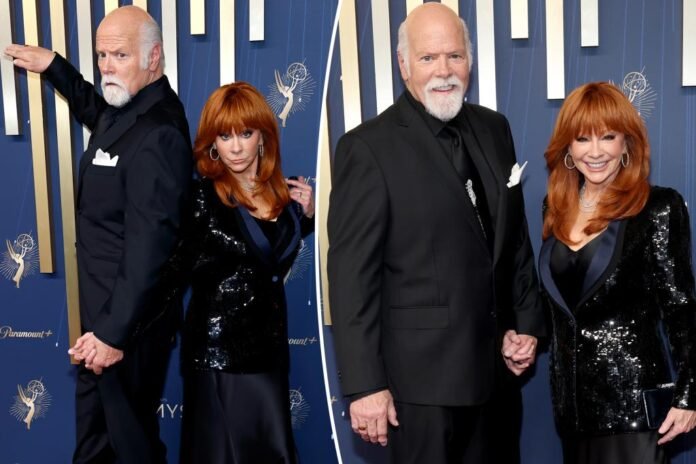 Reba McEntire engaged to Rex Linn after 5 years of Reba McEntire engaged to Rex Linn after 5 years of dating