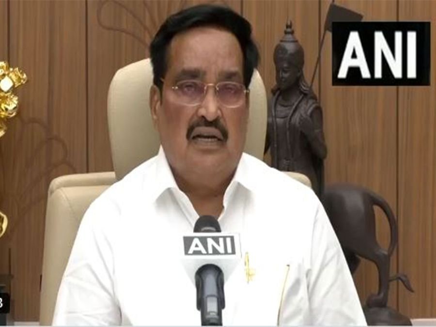 Surat to honour 6,000 sanitation workers on PM Modi's birthday, says Union Minister CR Paatil 1 Surat to honour 6,000 sanitation workers on PM Modi's birthday, says Union Minister CR Paatil