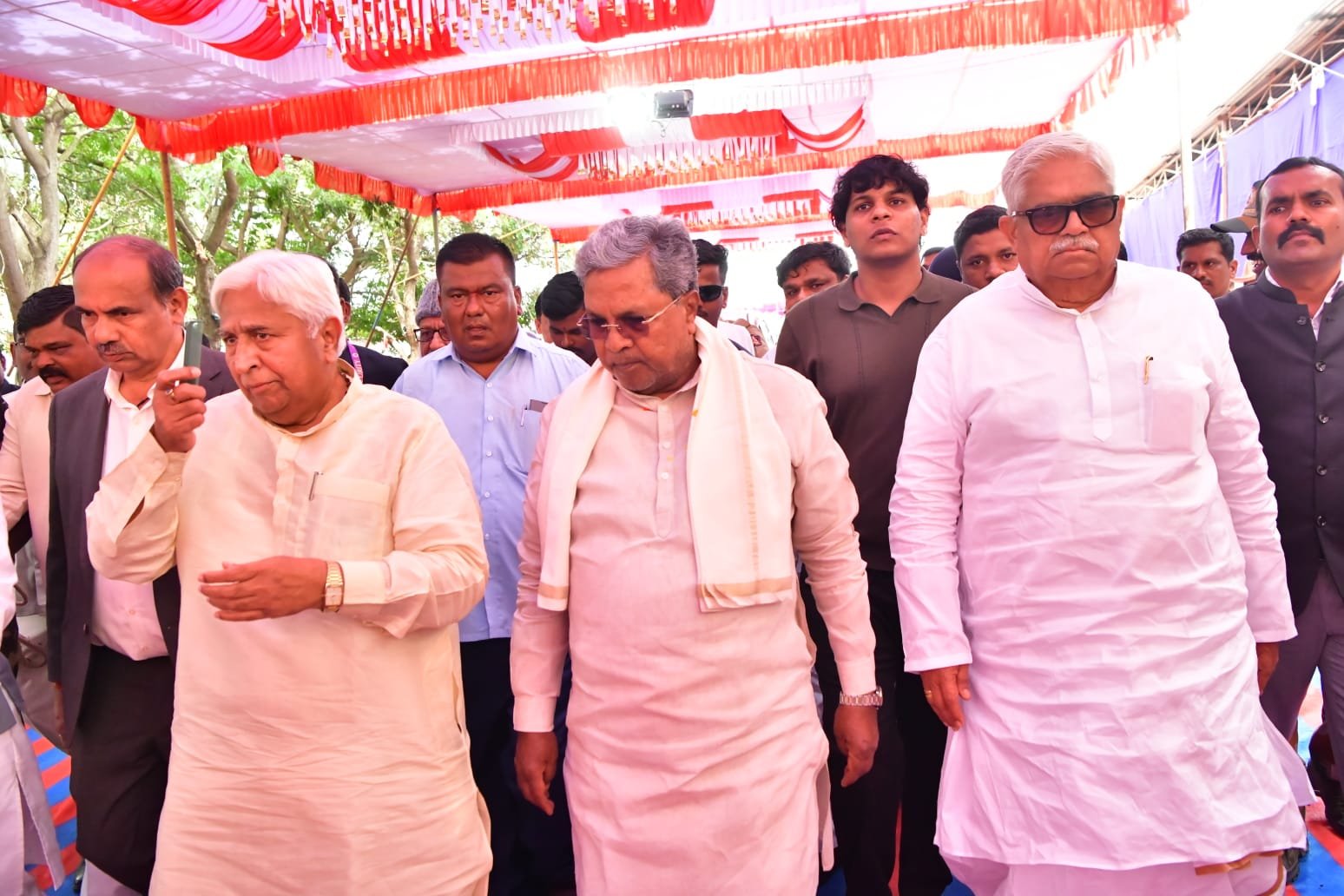 Those killed, jailed in communal violence continue to be from backward classes: Siddaramaiah