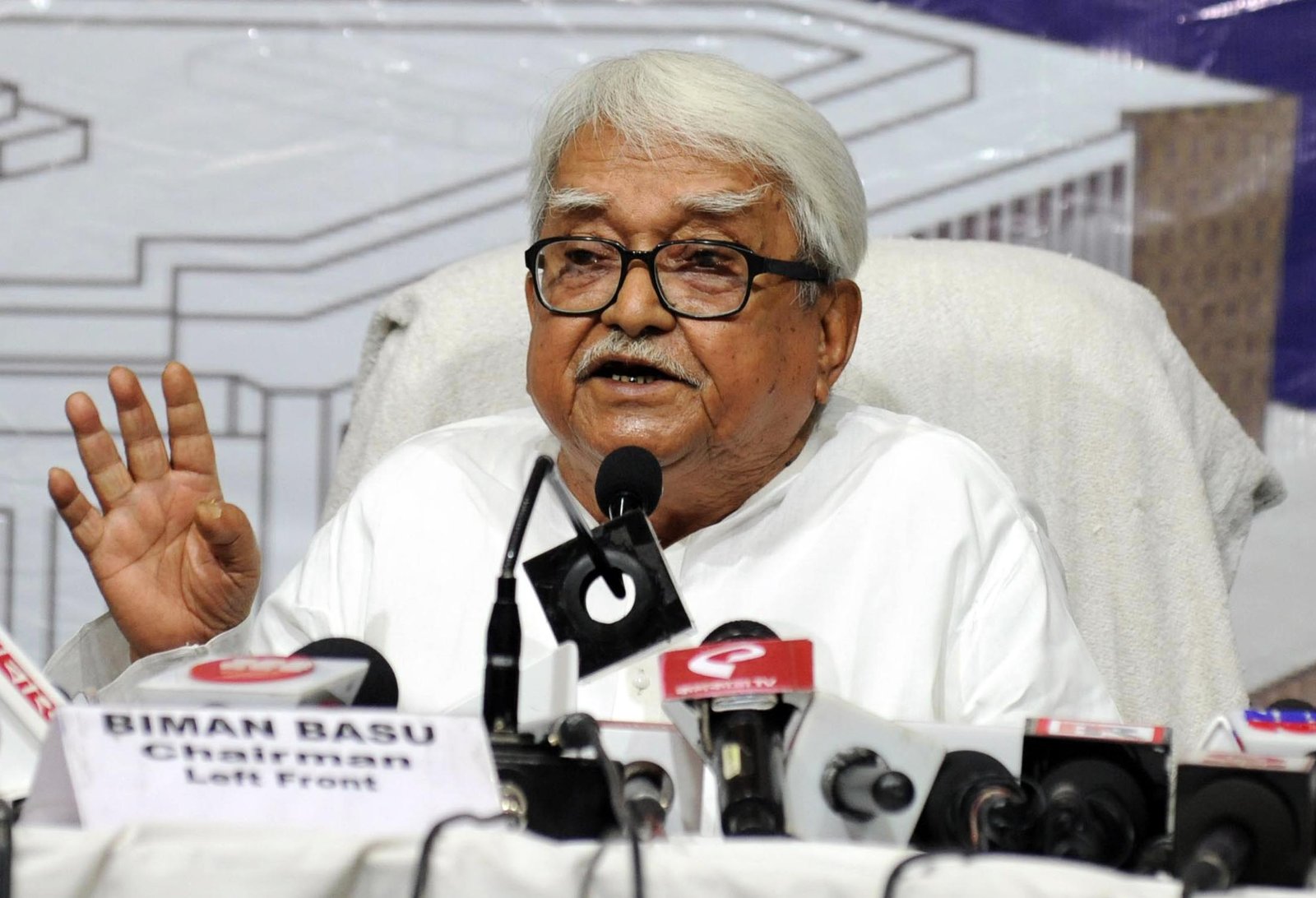 Uncertainty looms over Congress-Left Front alliance for 2026 Bengal polls amid seat-sharing tussle