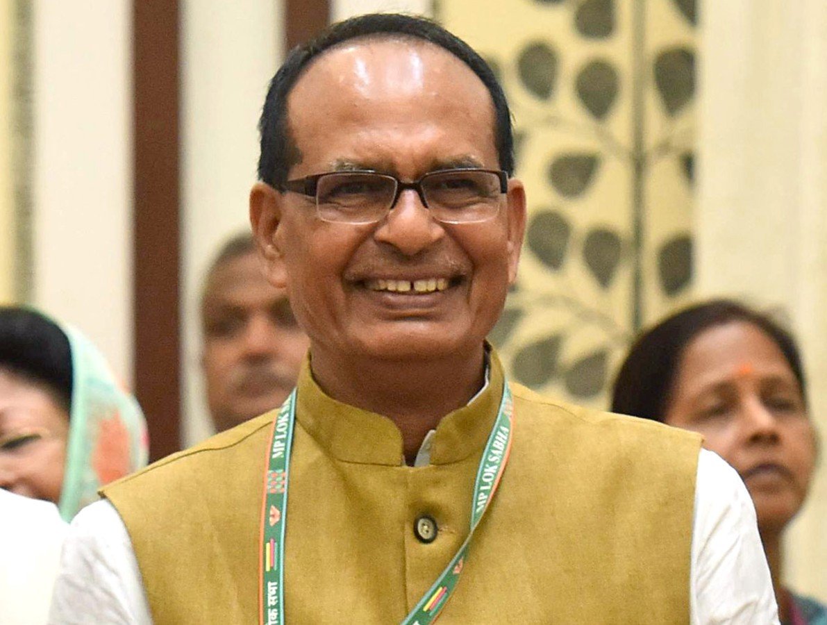 Will discuss fertiliser issue with MP CM, says Shivraj Singh Chouhan