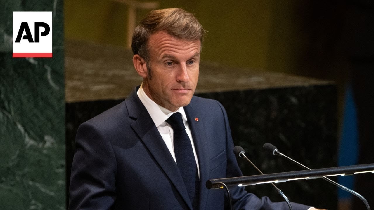 France's Macron and Turkey's Erdogan stopped on street by NYC police (Video)