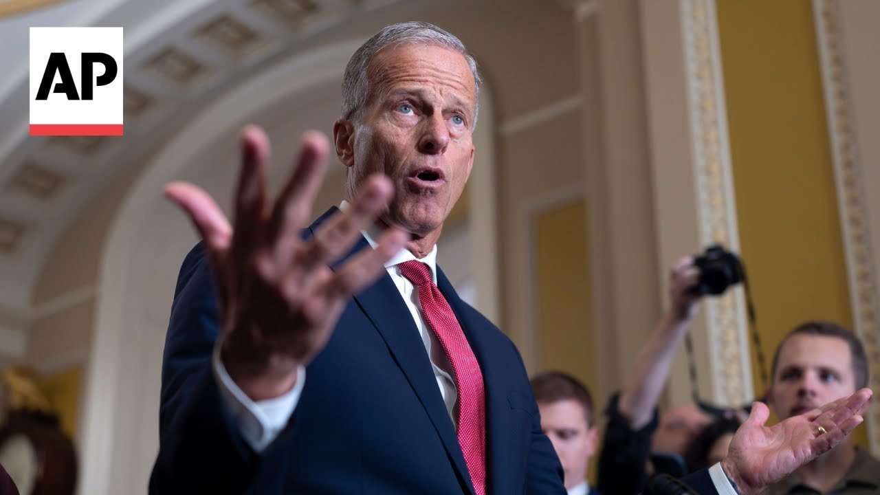 AP reporter shows scene inside US Capitol as government shutdown nears (Video)