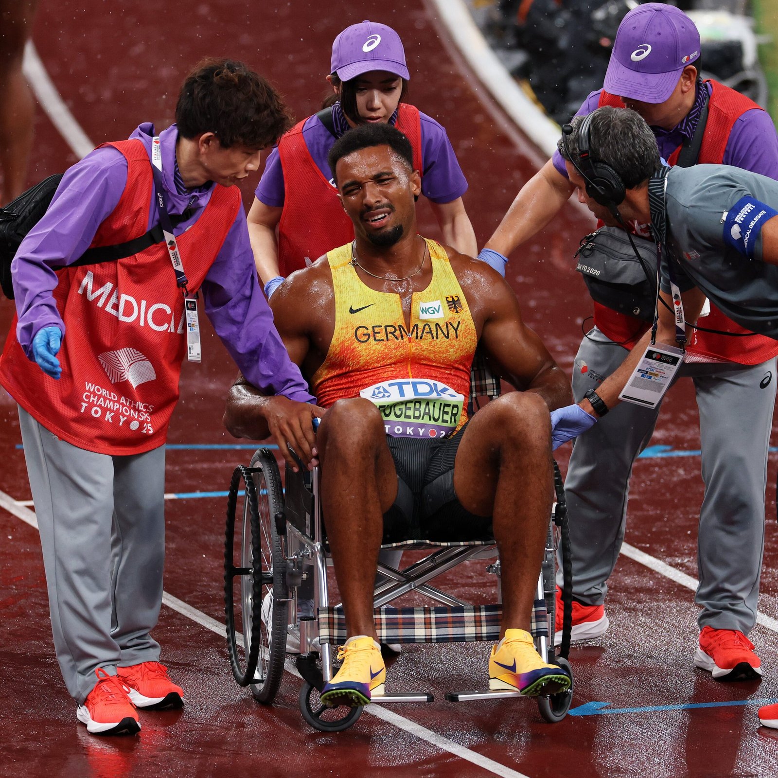 World Athletics C'ships: Exhausted Neugebauer fights through pain to win decathlon gold