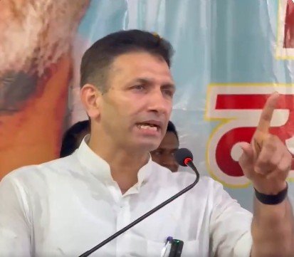 MP: Cong takes ‘Gabbar Singh Tax’ jibe at BJP govt, demands GST refund