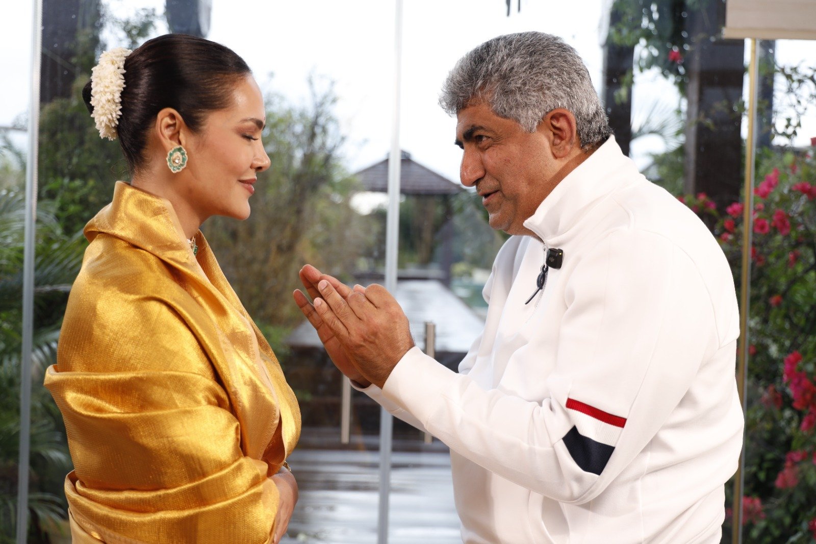 Esha Gupta embarks on a spiritual journey, attempts to understand the true purpose of life