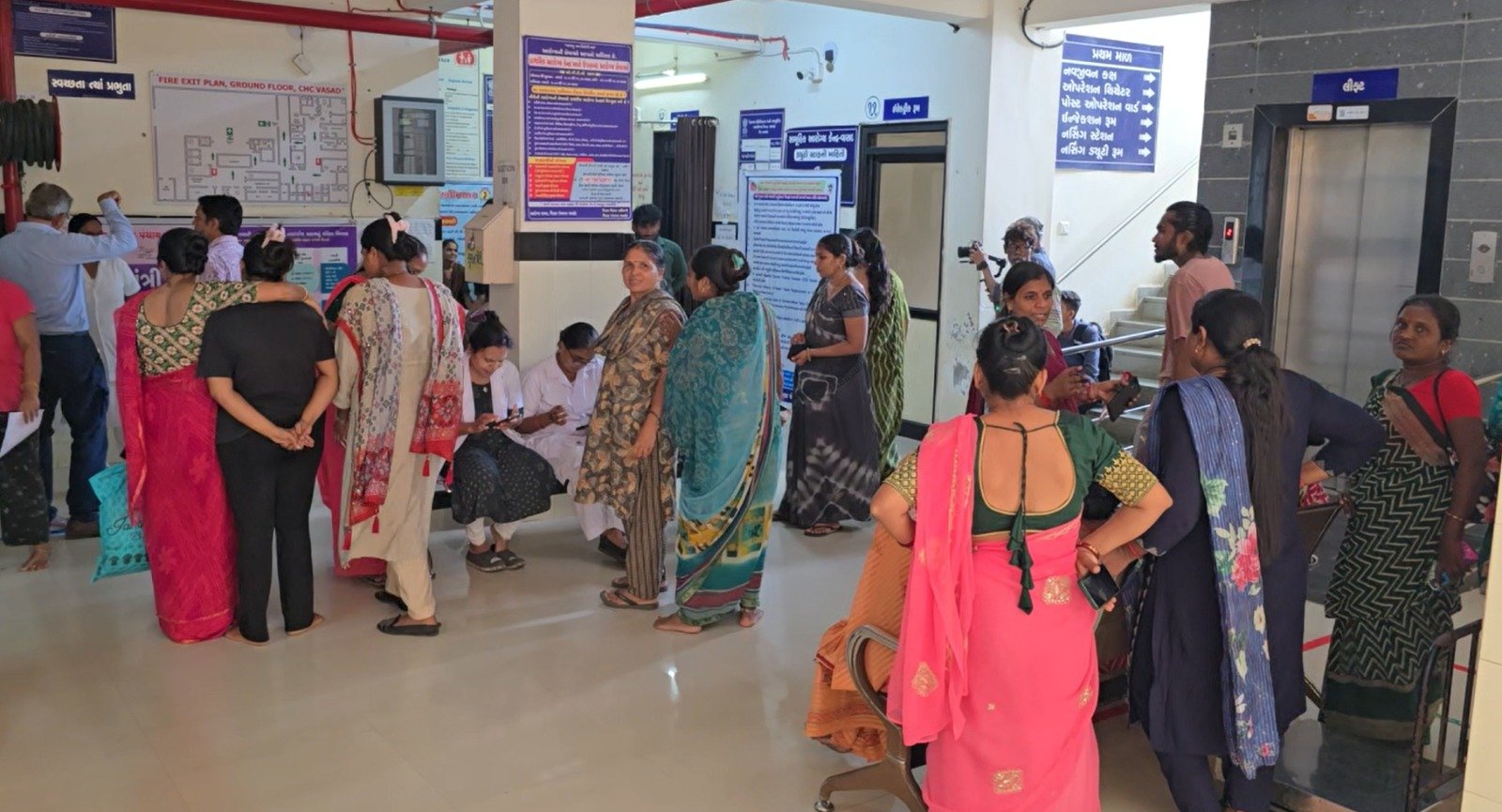 Women in Gujarat receiving free health checkups under Swasth Nari Sashakt Parivar Abhiyaan