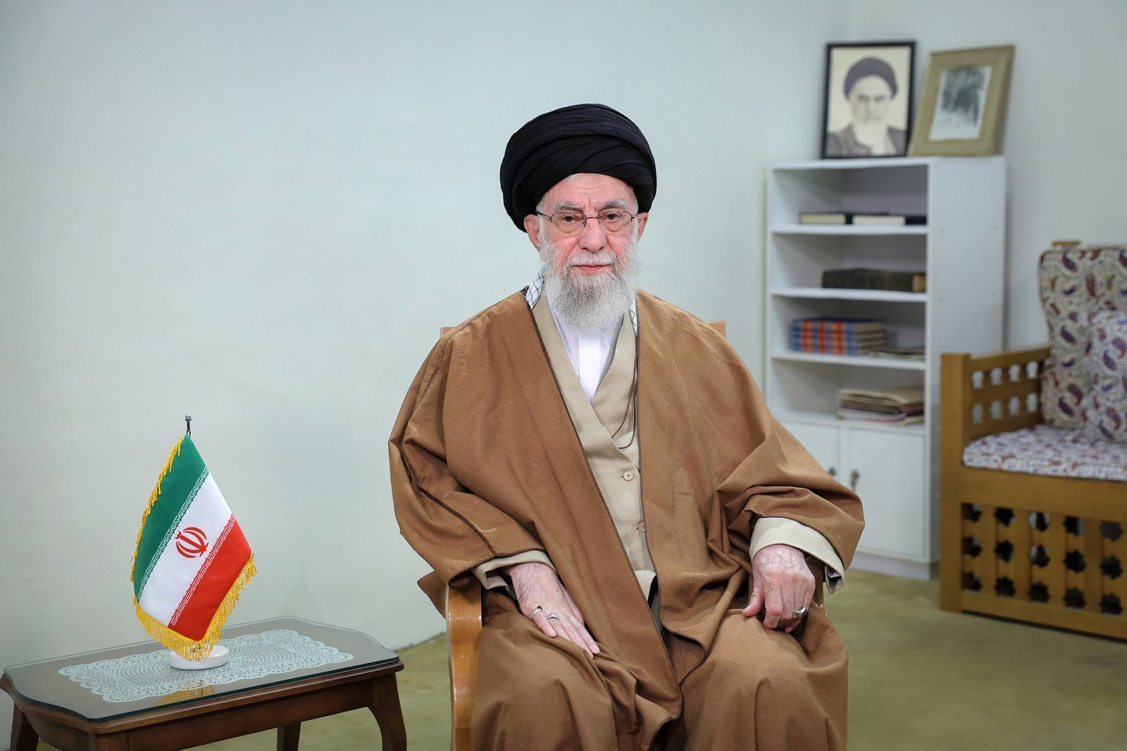 Iran's supreme leader rules out imminent nuclear talks with US 1 Iran's supreme leader rules out imminent nuclear talks with US