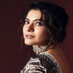 Why Kajol asks Akshay Kumar, ‘maska laga rehe ho?’