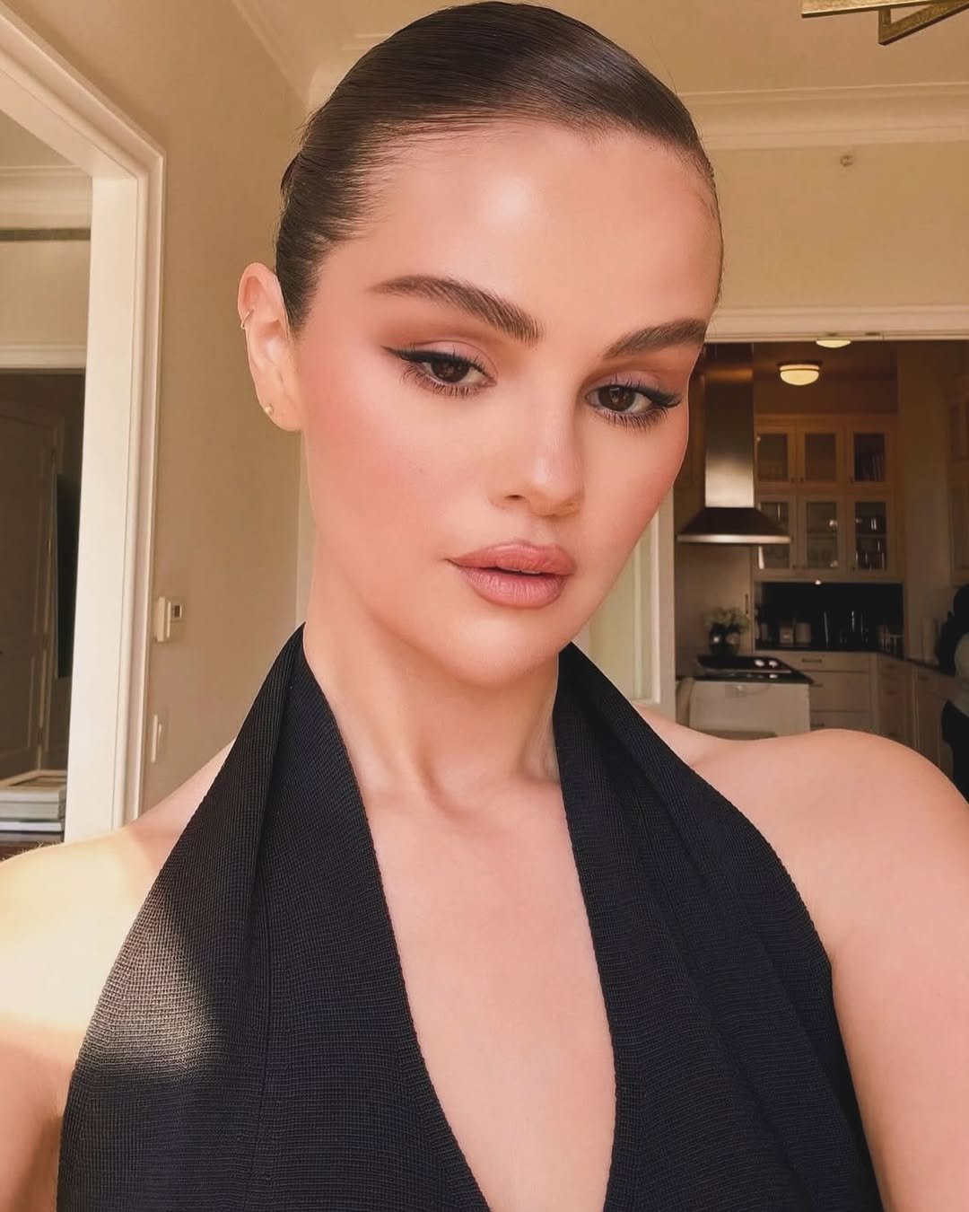 Selena Gomez ‘bawled her eyes out’ during her wedding ceremony