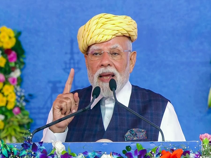 PM Modi lays strong thrust on self-reliance, says India's biggest enemy is its dependence on other nations