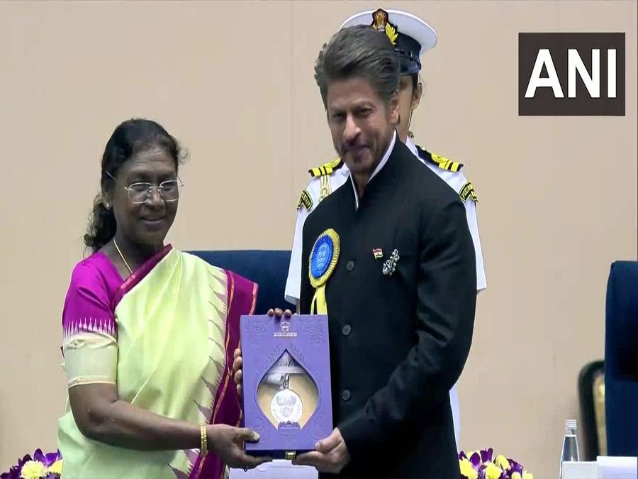 Shah Rukh Khan honoured with National Film Award for Best Actor, his first in three-decade-long career