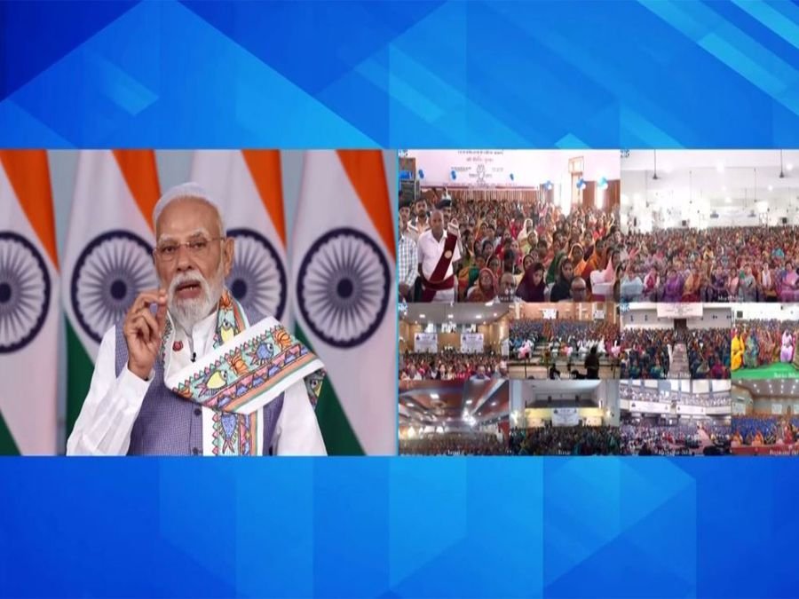 "Women suffered from lawlessness, corruption under RJD": PM Modi