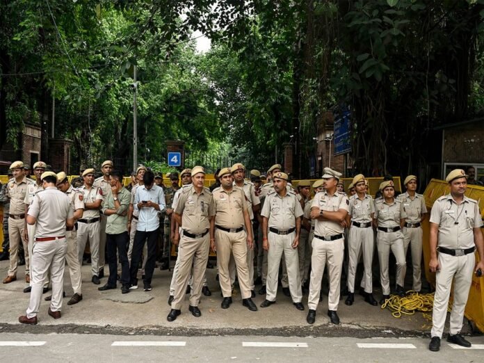 Delhi: Crime Branch dismantles counterfeit auto parts operation; 2 persons nabbed, Rs 90 lakh seized