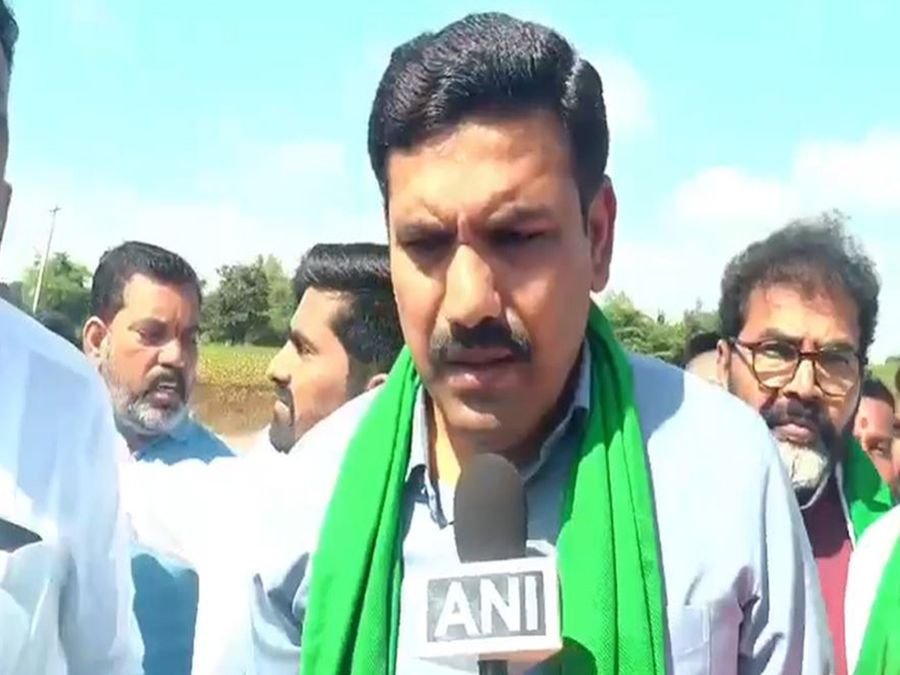 Karnataka BJP chief visits flood-hit areas in Bidar; urges CM for relief, compensation