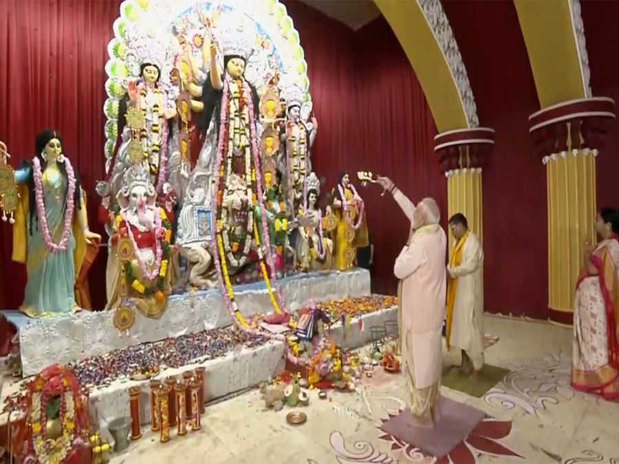 PM Modi participates in Durga Puja celebrations in Delhi's CR Park