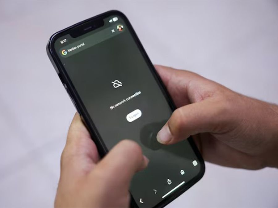 Internet Blackout reported in Afghanistan as Taliban enforces curbs