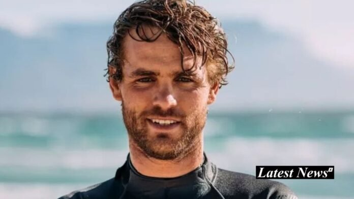 Massive Search Underway for Missing Kite-Surfer Graham Howes in Bloubergstrand Massive Search Underway for Missing Kite-Surfer Graham Howes in Bloubergstrand