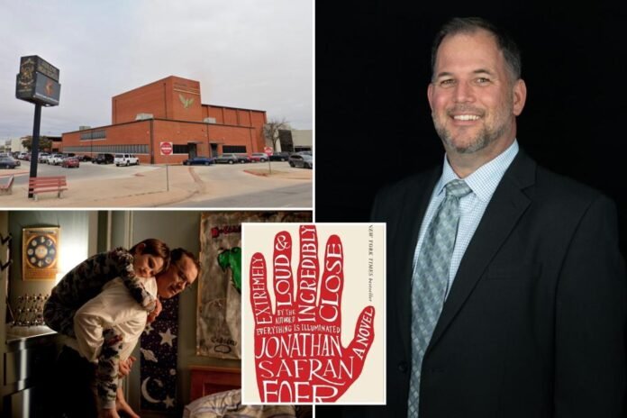 Texas school superintendent defends teachers criticized for assigning book with profanity to students