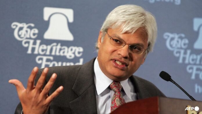 US adviser on India accused of taking documents, meeting Chinese