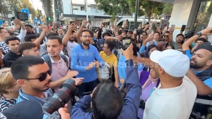 Protesters in Morocco take part in anti-government demonstrations (Video)