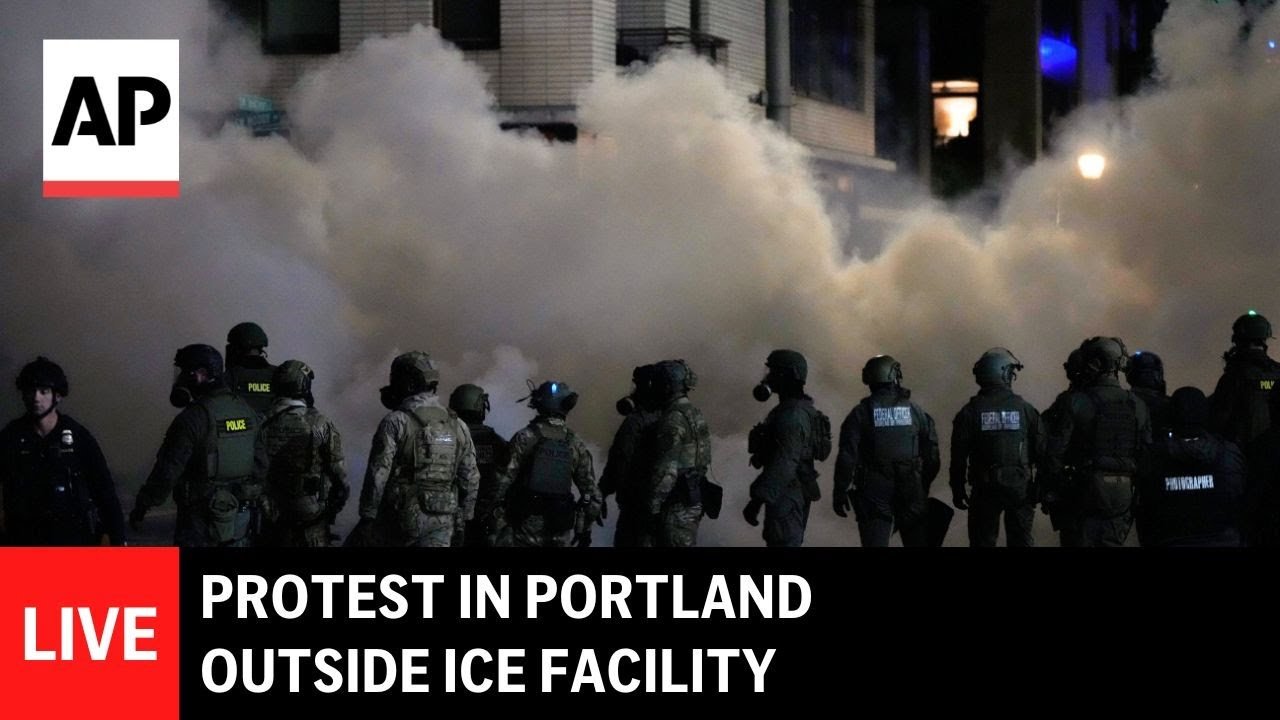 LIVE: Protest outside ICE facility in Portland (Video)