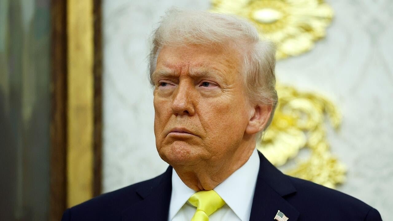 Trump asking banks to report suspected "domestic terrorist activity," Free Press reports (Video)