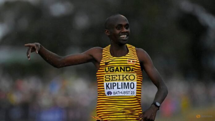 Kiplimo, Feysa produce dominant wins in Chicago Marathon