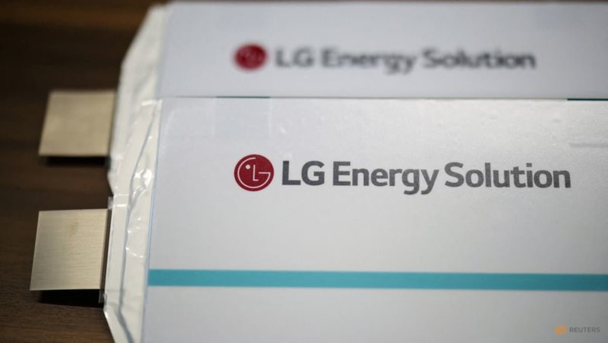 LG Energy Solution says Q3 operating profit likely up 34%