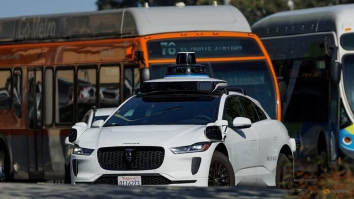 US investigates Waymo robotaxis over safety around school buses