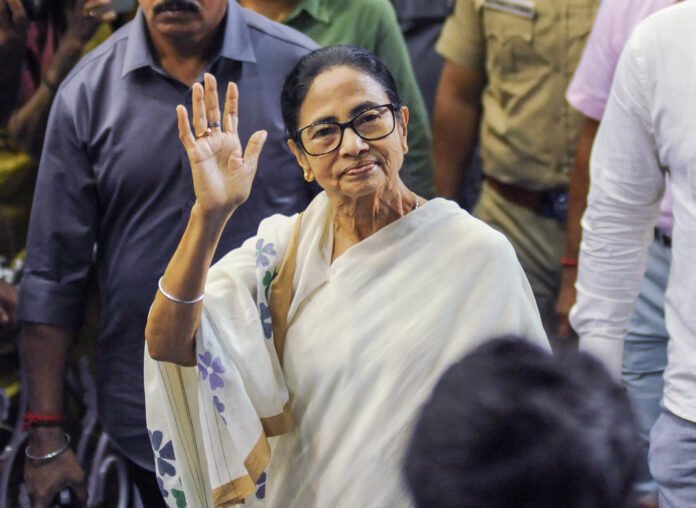 Mamata Banerjee pays tributes to Netaji’s soldiers on anniversary of Azad Hind govt